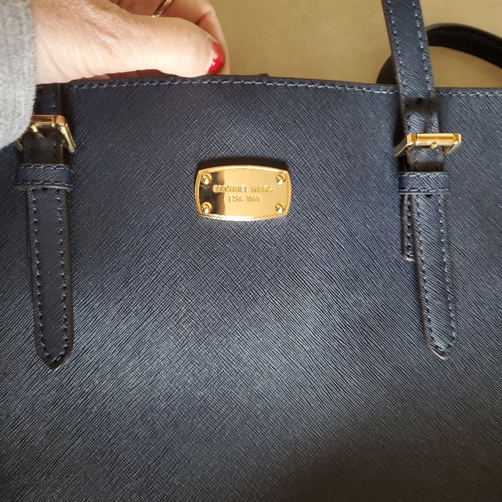 Euc Michael Kors Navy Blue Shoulder Bag Purse xlarge - Picture 9 of 13